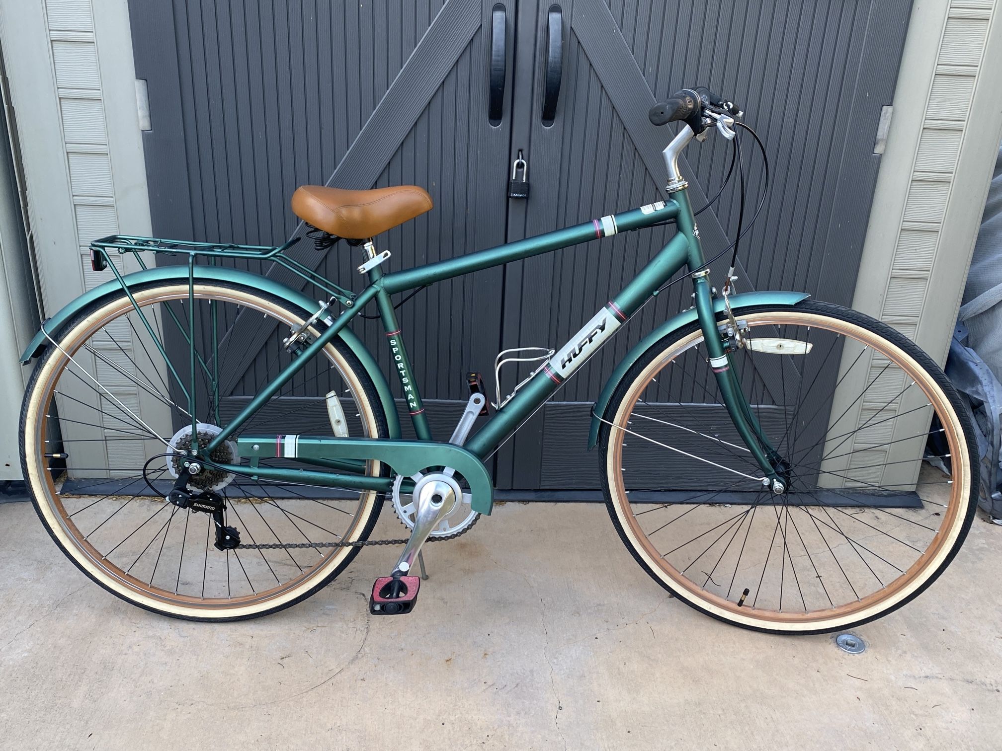 Huffy Sportsman Bicycle, 7-speed with rack