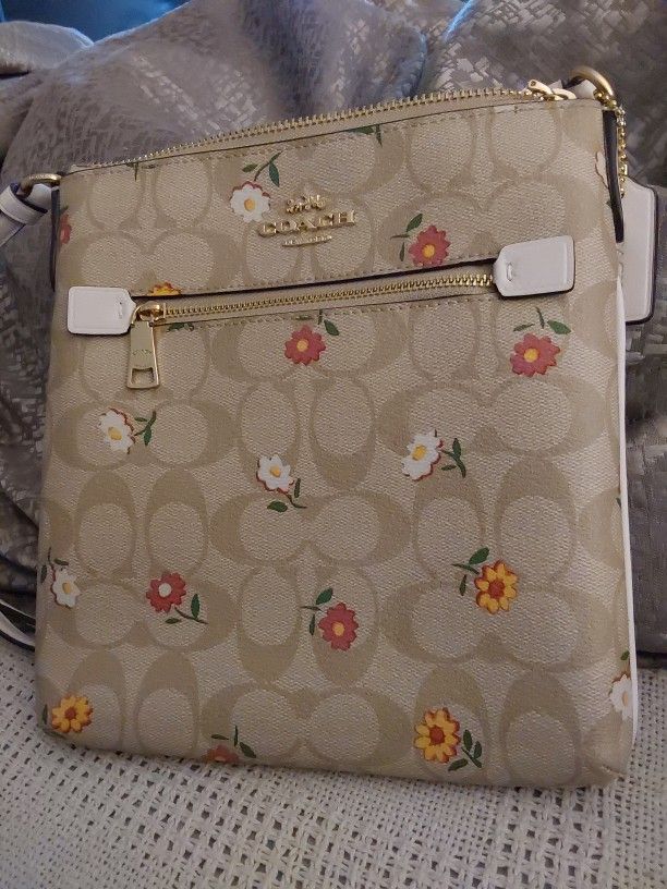 Coach Signature Mini Rowan File Bag