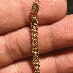 10 k cuban chain 4.5 mm chain 20 inches 7.6 g