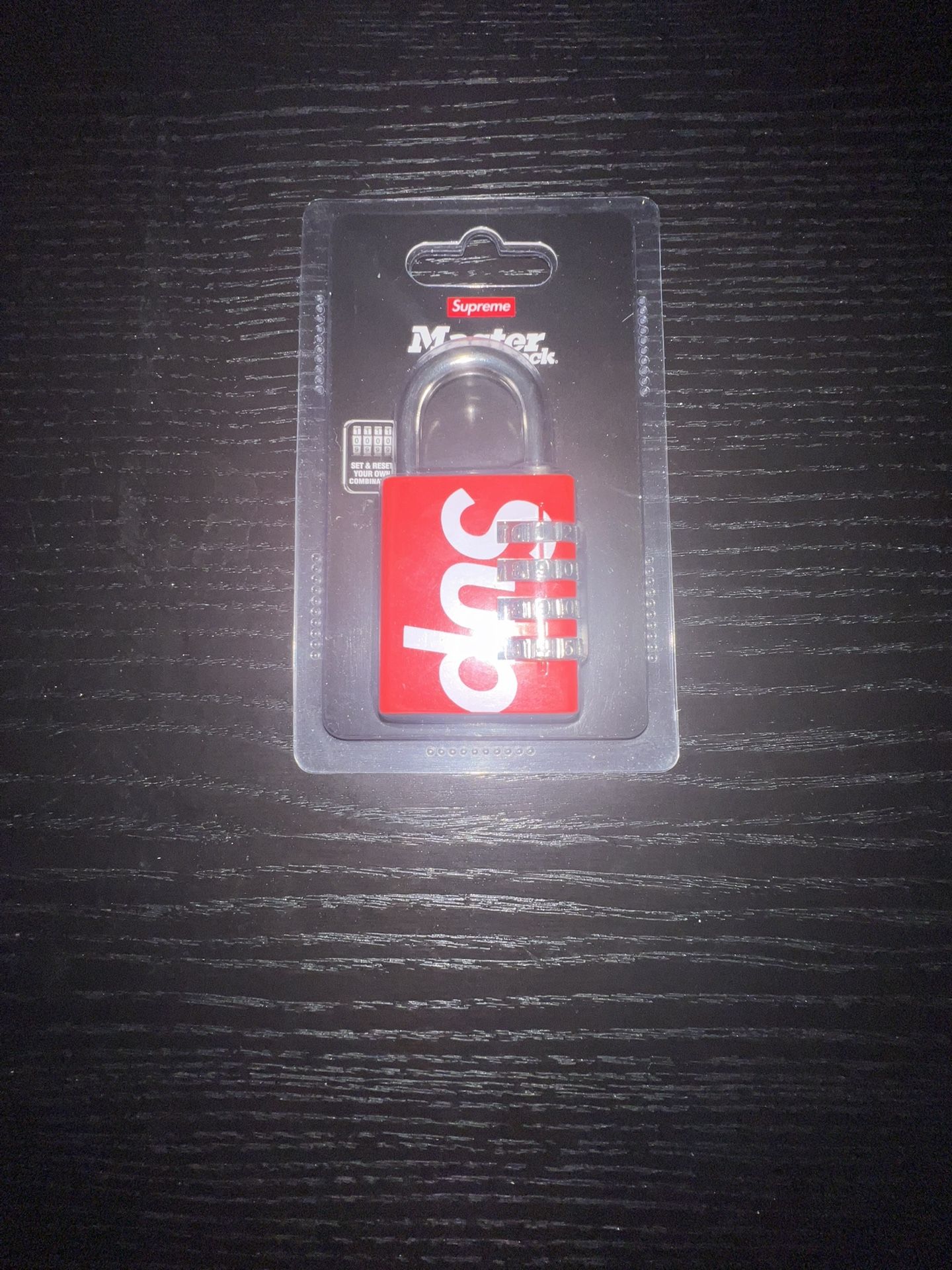 Supreme Master Lock SS19 Red