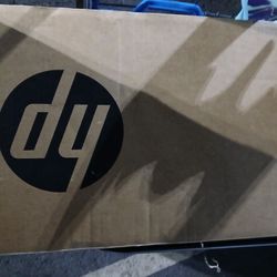 2 HP LAPTOPS BRAND NEW . ONE STILL IN UNOPENED BOX