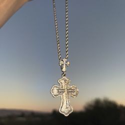 Cross Pendant And Chain 
