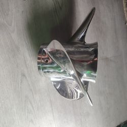 Stingray 250 cs propeller 