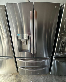 LG Stainless 4‑Door French Door – Great deal, works nice