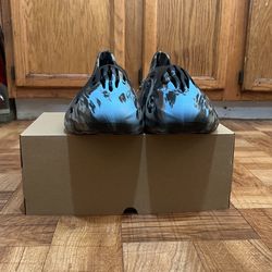 Yeezy Foam RnR MX Cinder Sz 12