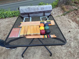 Classic Eddie Bauer wood croquet set complete 6 mallet yard game