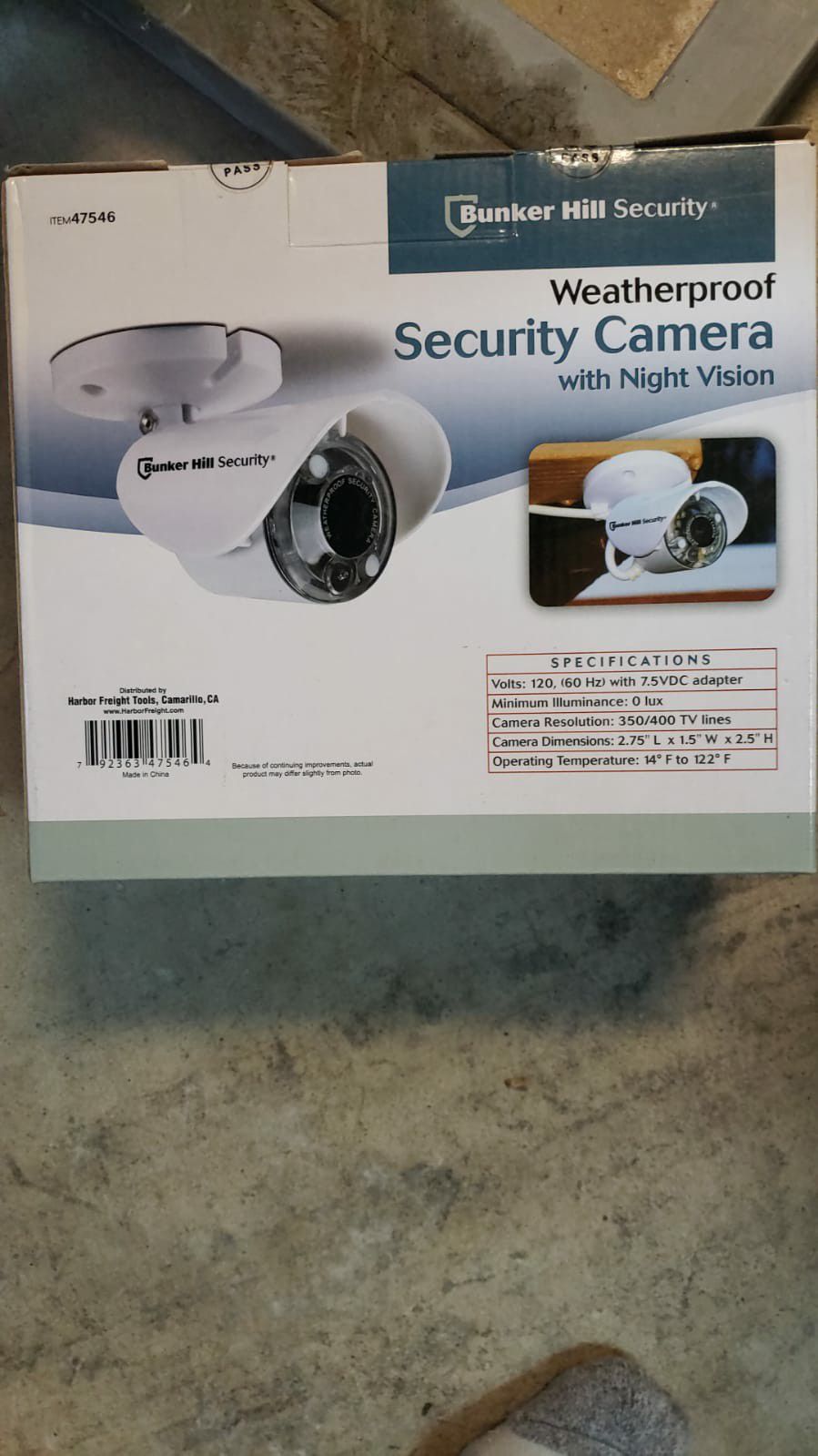 3 brand new never used security cameras