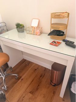 Vanity desk with glass top