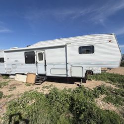 1992 ALJO Skyline Delux 5th Wheel Travel Trailer ADU
