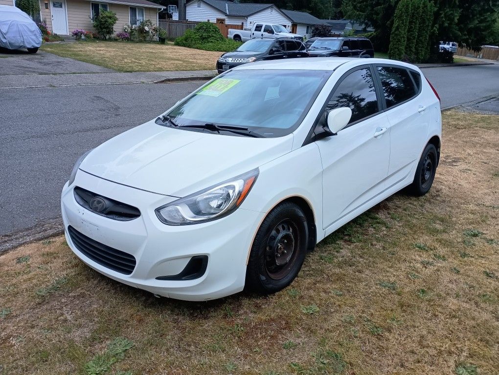 2013 Hyundai Accent