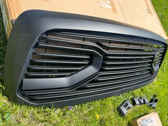 Matte Black Big Horn Style Front Bumper Grill Grille  Dodge Ram 2013 to2018