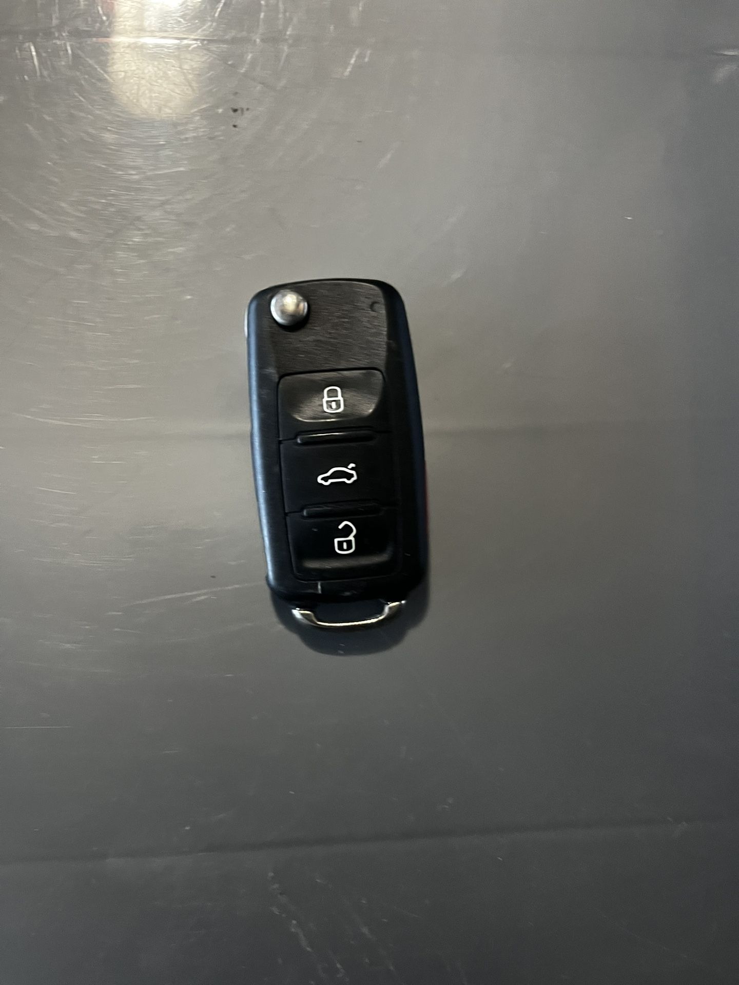 VOLKSWAGEN KEY FOB