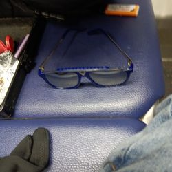 Louis Vuitton Glasses Dark Blue 