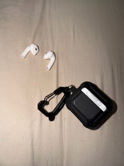 AirPods 4 noise cancellation