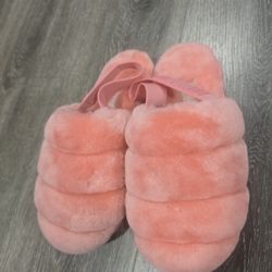 UGG Slides Size 6