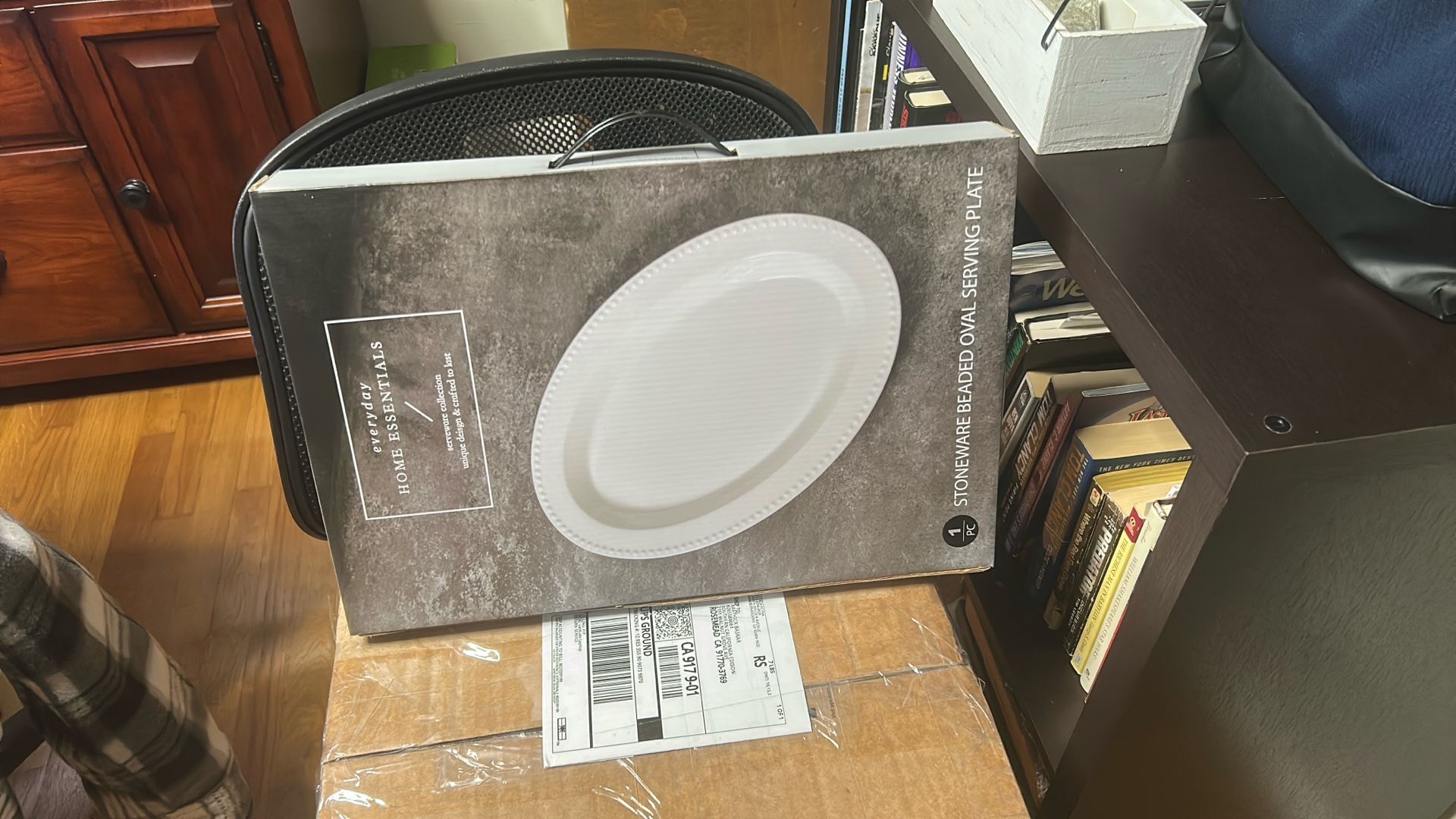 Stoneware Breaded Oval Serving Plate