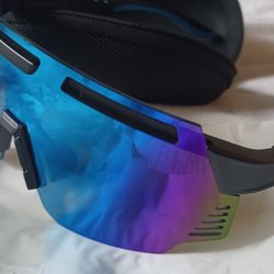 Sunglasses 