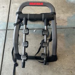 Yakima Trunk Bike Rack – Holds 2 Bikes – Great Condition