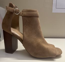 Brown Size 9.5 3.5 inch Open-Toed Boots