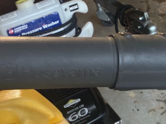 Leaf blower