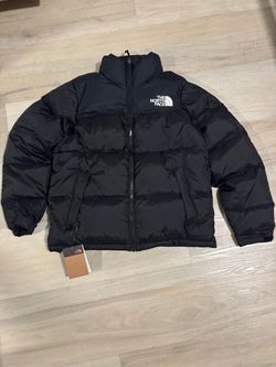 Black Northface 700 puffer jacket