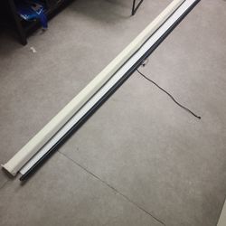 Large projections screen 