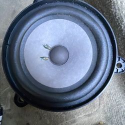 Bose Oem 6.5in Speaker (one only)