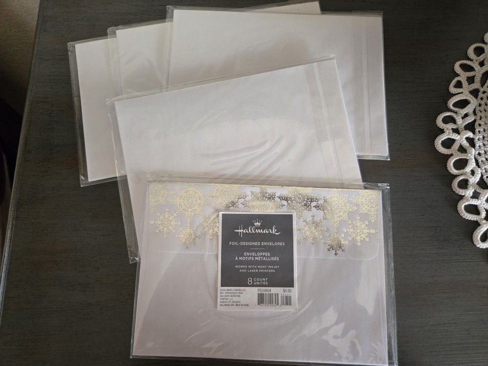 5 Packs of Foil-Designed Envelopes
