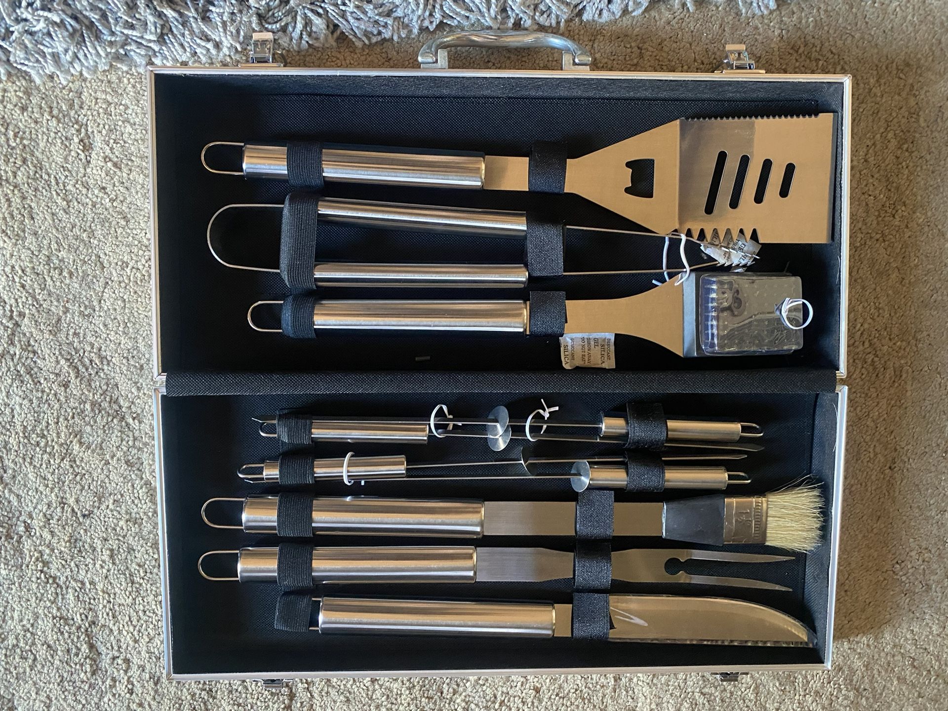 BBQ Set with Case