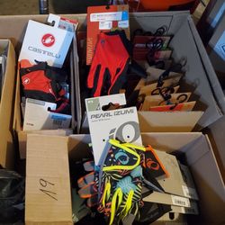 Cycling Gloves - Brand New - 59 Pairs - Specialized Castelli Pearl Izumi Garneau
