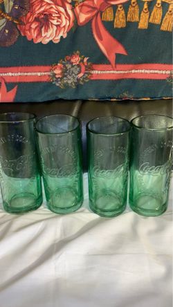 Vtg 4 piece 2009 heavy green Coca Cola glasses