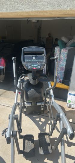 Cybex 525 Arc Trainer