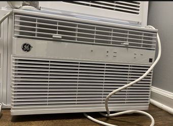 Like New Window Air Condition
