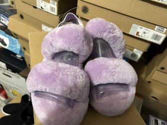 Ugg Slippers Pink Size 6