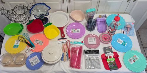 Mixed Kitchen Lot