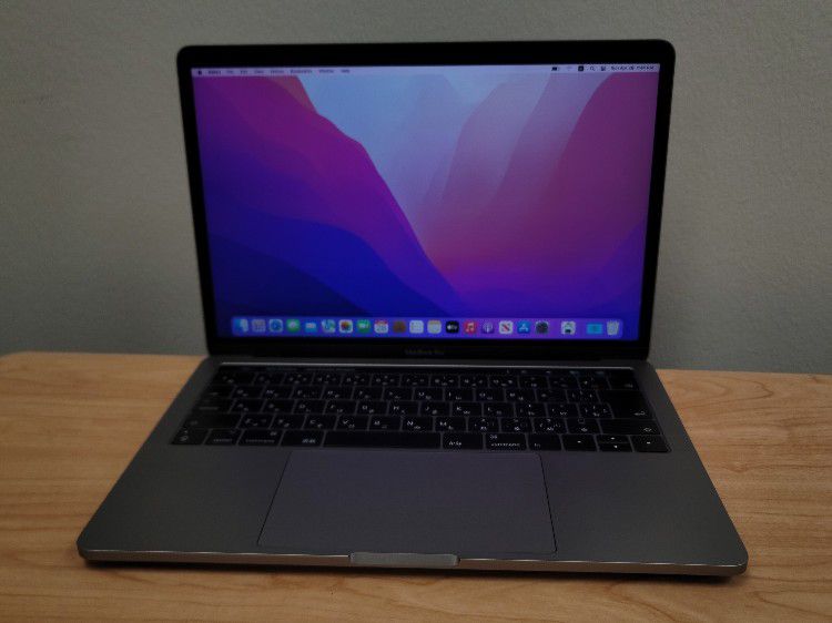 Apple MacBook Pro 3.1GHz i5 8GB RAM 500GB SSD touch-bar