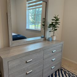 4 Piece Full Bed Set + Mattress & Box