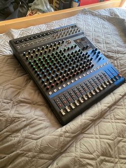 Yamaha MG16XU 16 Channel Mixer