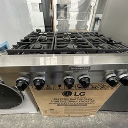 Kitchen Aid 36” Range Top In Stainless Steel Used All Gas 