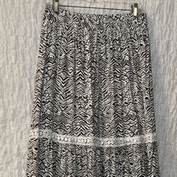 India Boutique: Maxi Skirt, Size: M/L, Lined, Elasticized Waist 