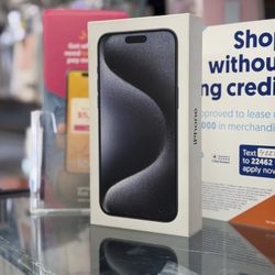 iPhone 15 Pro Max (Factory Unlocked)