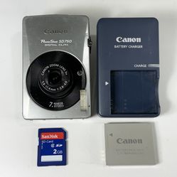 Canon PowerShot ELPH SD750 Silver 7.1MP Digital Camera with 2GB Memory - READ
