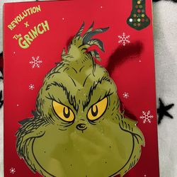 Revolution x the Grinch palette