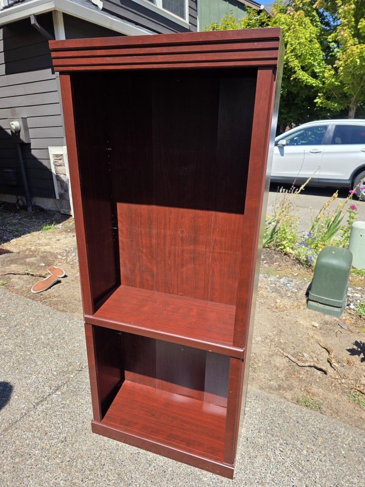 Cabinet Comes With Shelves Have 2 Of Then