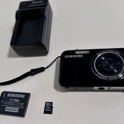 Samsung Black PL120 14.2MP LCD Digital Camera + Battery + Charger + SD. TESTED!
