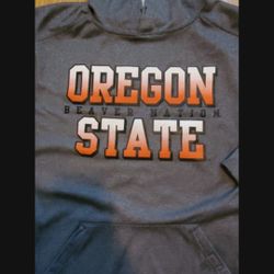 Oregon State  Gray SWEATSHIRT..SIZE L ADULT..LIKE NEw!