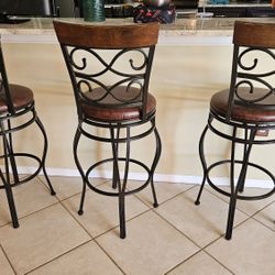 Bar Stools 