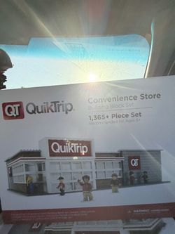 Qt special edition Lego set