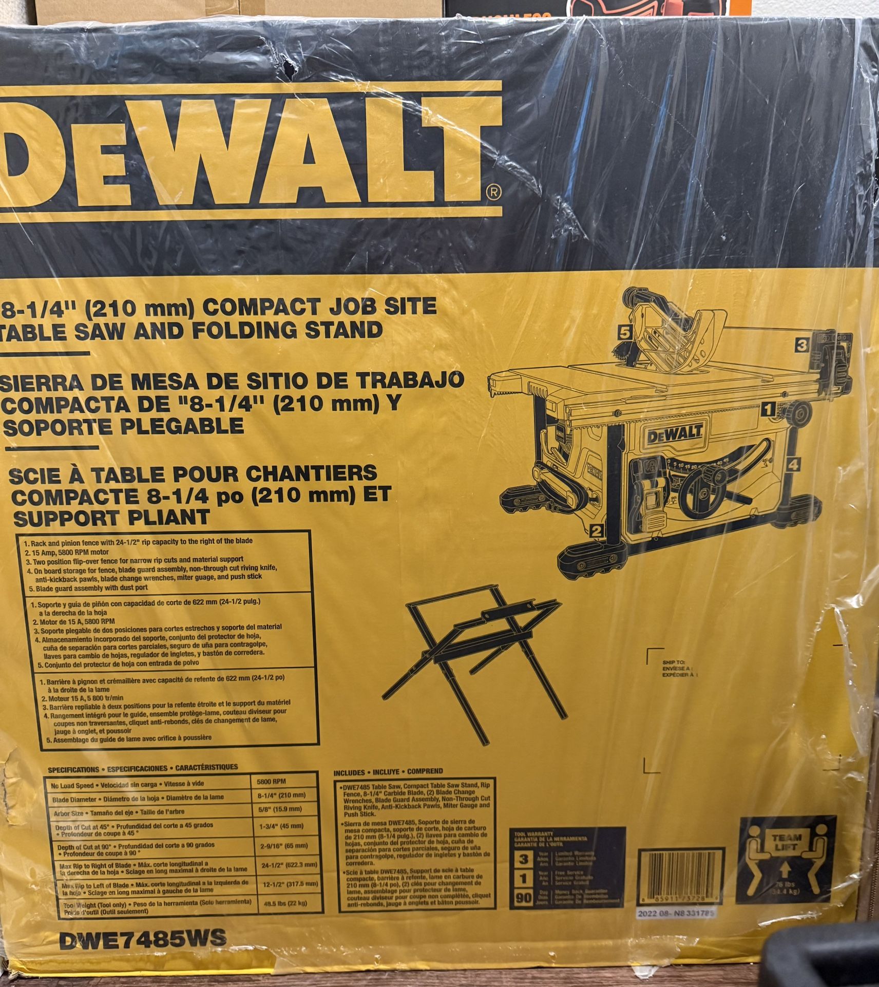 DeWalt Compact Job site Table Saw And Folding Stand