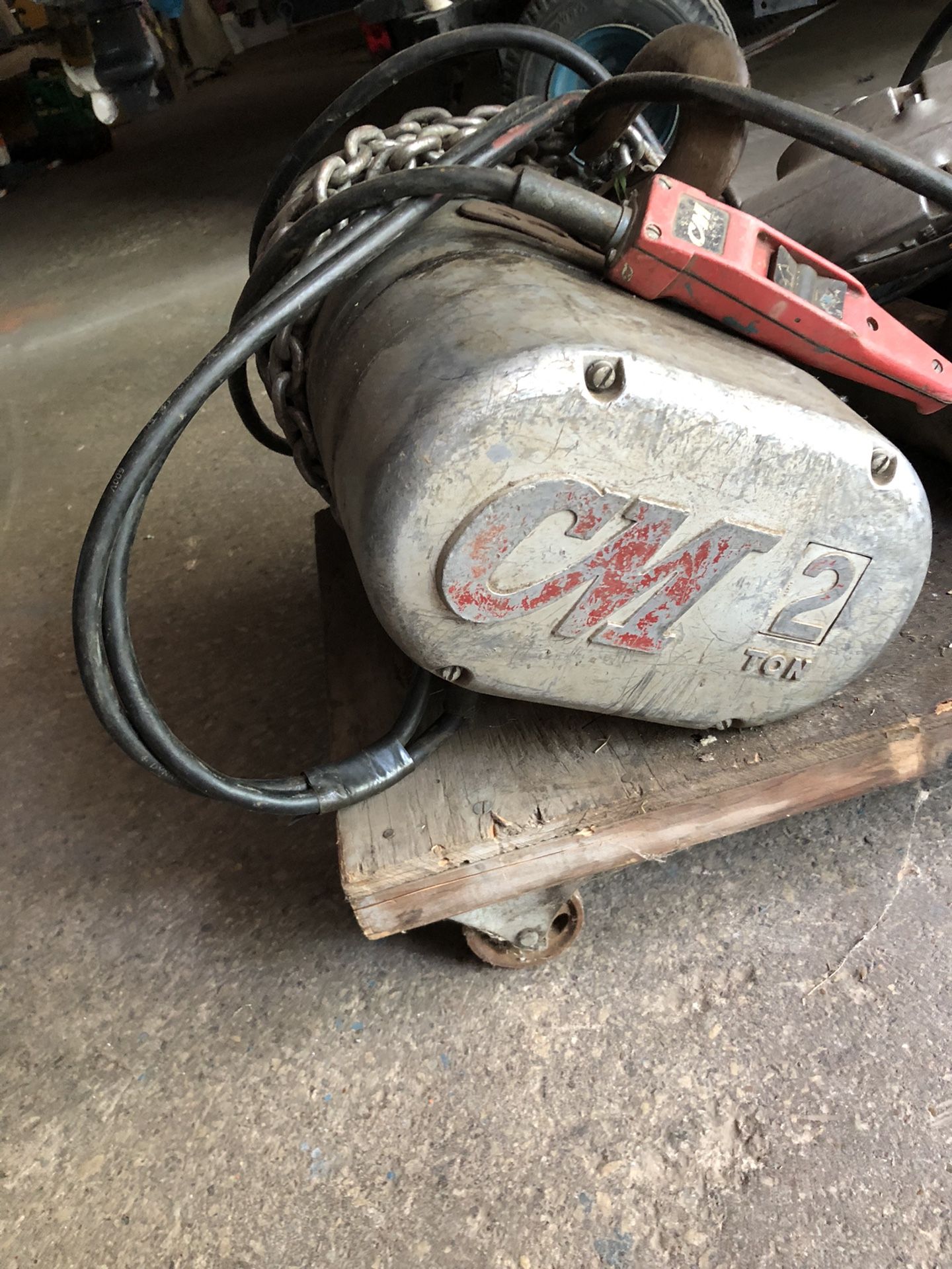C&M Lodestar Hoist